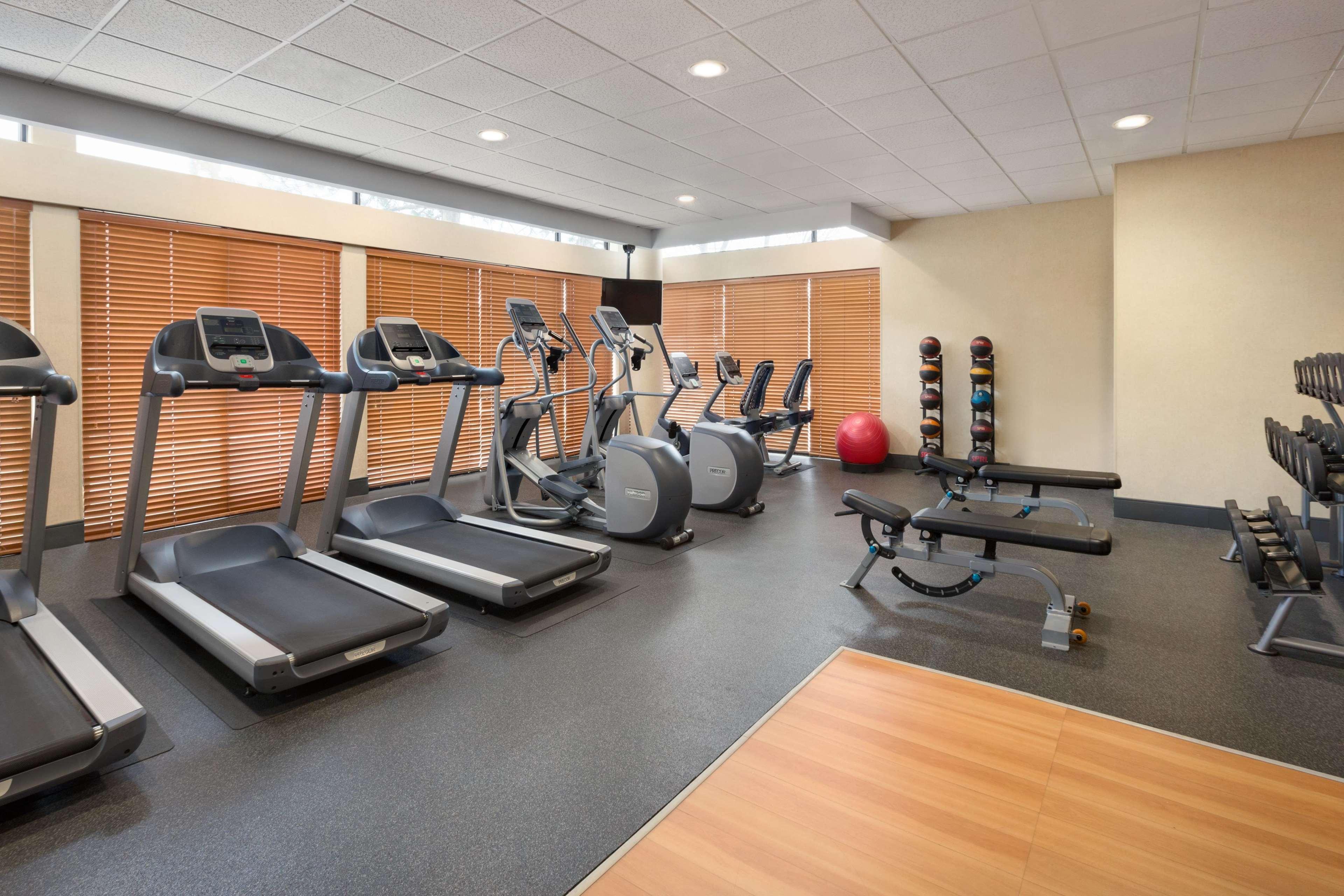 Hampton Denver West Federal Center Hotel 3*