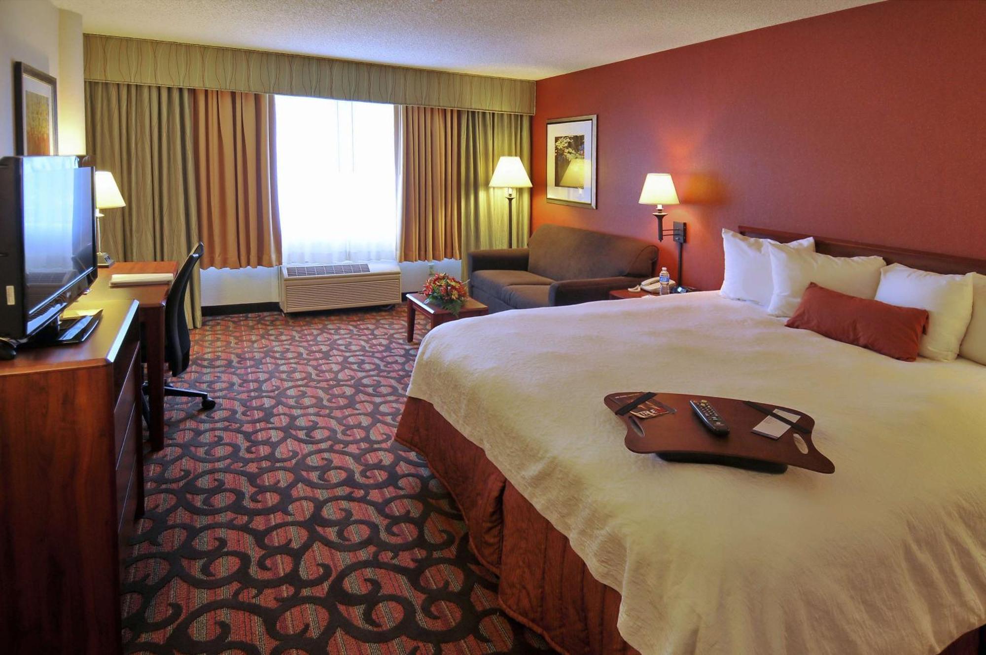Hampton Denver West Federal Center Hotel